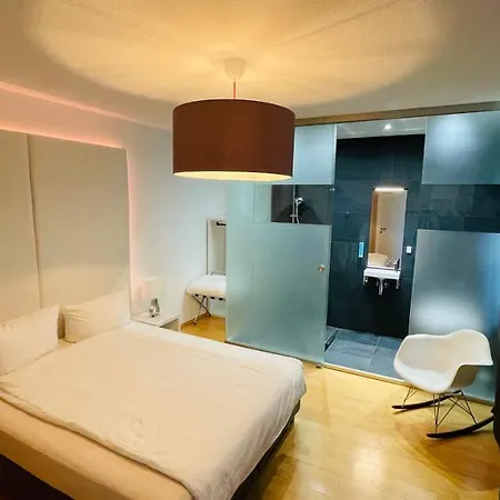 Smart&Beautiful Deluxe Отель *